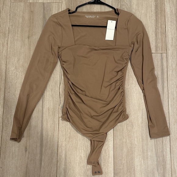 Abercrombie & Fitch Tops - Abercrombie & Fitch Tan Long-Sleeve Bodysuit